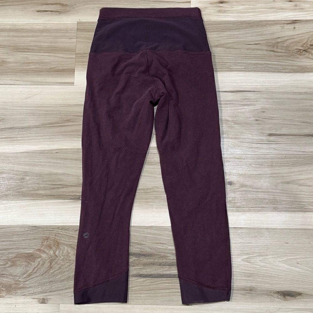 Lululemon Mesh Cropped Maroon Leggings Women’s 6